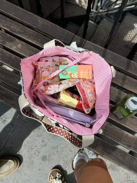 BROWN POLKA DOT RUFFLE TOTE