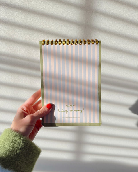 'LISTS AND IDEAS' SMALL SPIRAL NOTEPAD