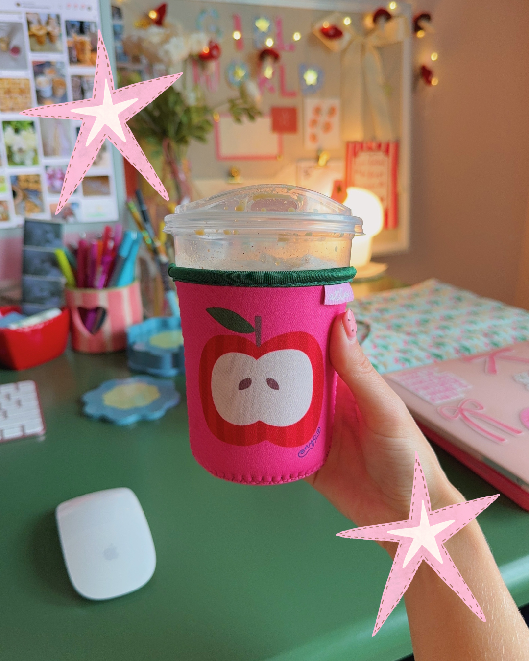 BIG APPLE ICED COFFEE COOZIE