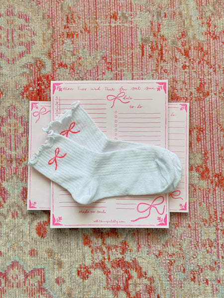 PINK BOWS DAILY/WEEKLY NOTEPADS + PINK BOW SOCKS!