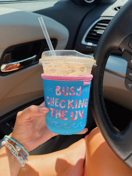 CHECKING THE UV ICED COFFEE COOZIE