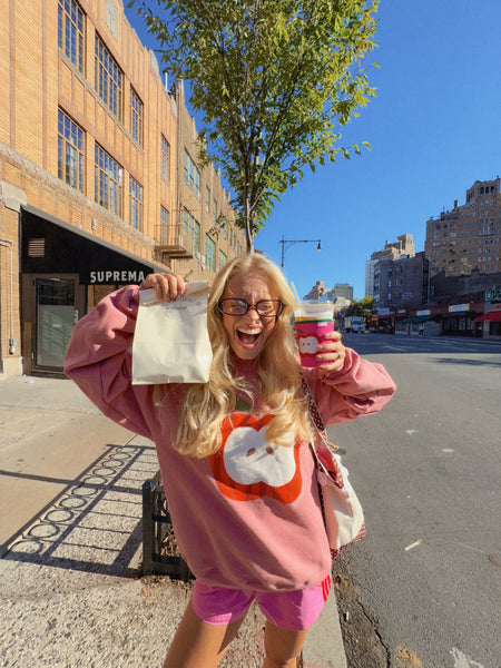 THE BIG APPLE CREWNECK