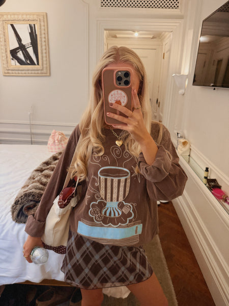 PREORDER: COZY READING GAL ESSENTIALS LONG SLEEVE BROWN TEE (SHIPS IN 2-3 WEEKS)