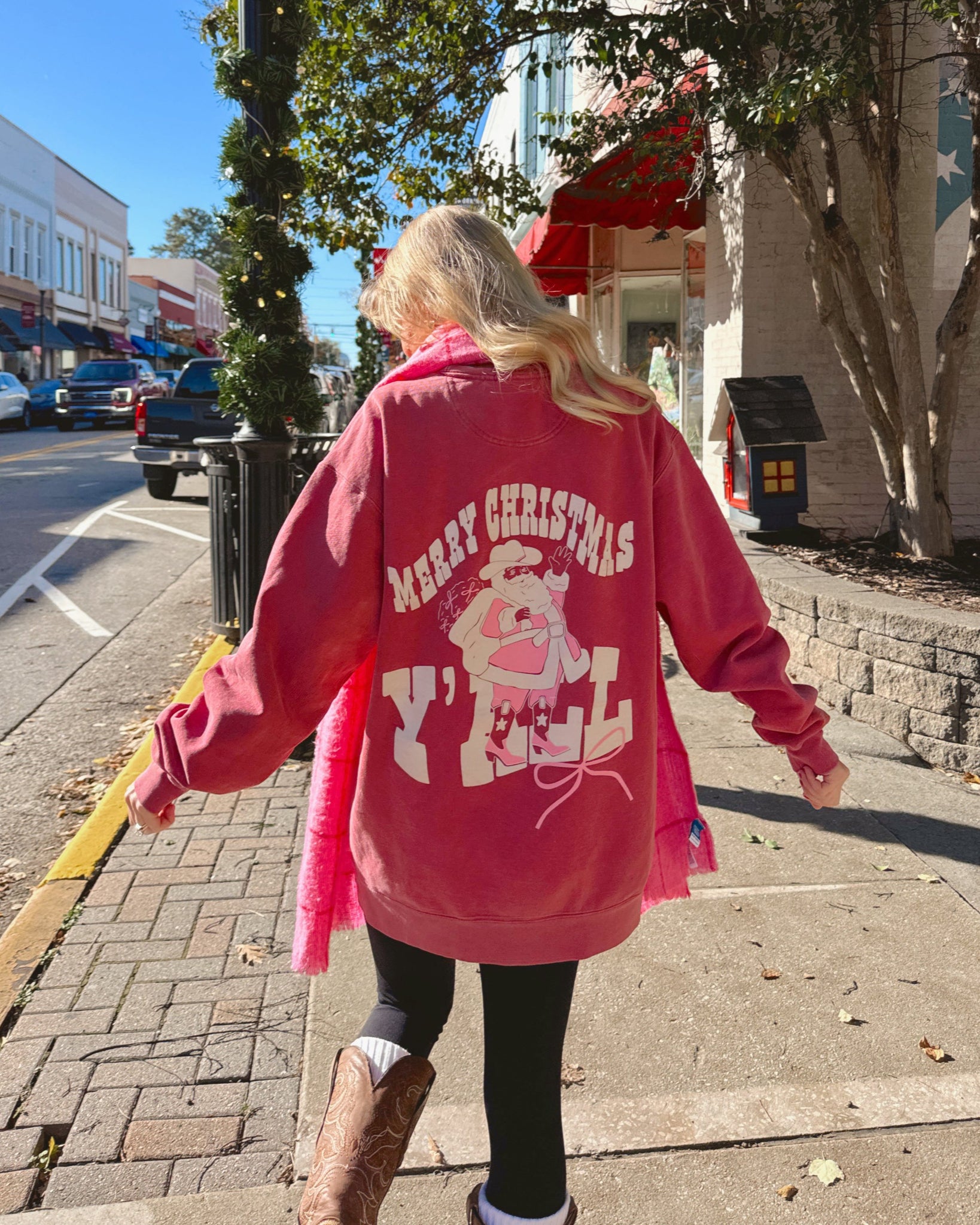 HOWDY SANTA CHRISTMAS CREWNECK